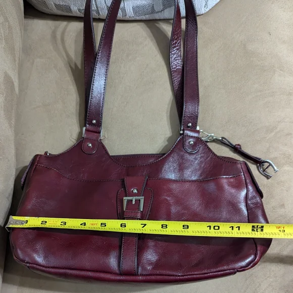 Etienne Aigner Burgundy Shoulder Bag - Picture 6 of 8